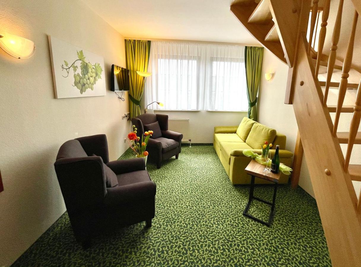 Altdeutsche Weinstube Hotel Ruedesheim am Rhein Luaran gambar