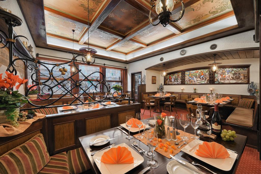 Altdeutsche Weinstube Hotel Ruedesheim am Rhein Luaran gambar