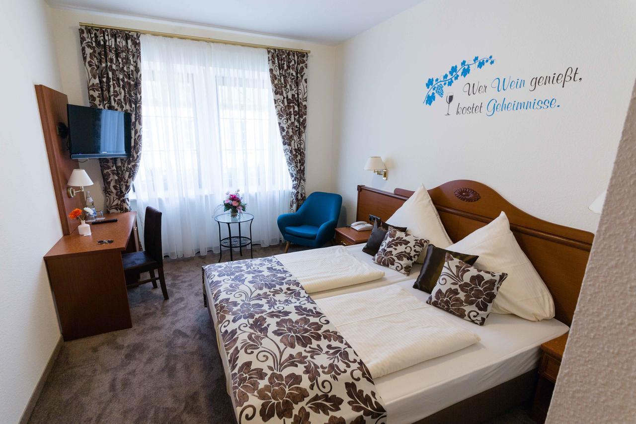 Altdeutsche Weinstube Hotel Ruedesheim am Rhein Luaran gambar