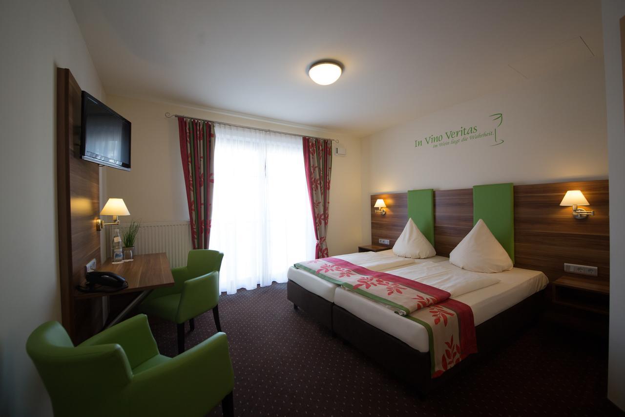 Altdeutsche Weinstube Hotel Ruedesheim am Rhein Luaran gambar