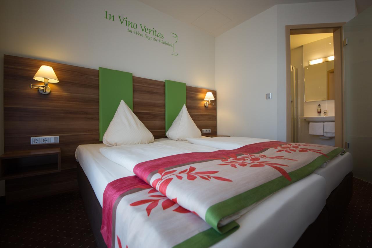 Altdeutsche Weinstube Hotel Ruedesheim am Rhein Luaran gambar